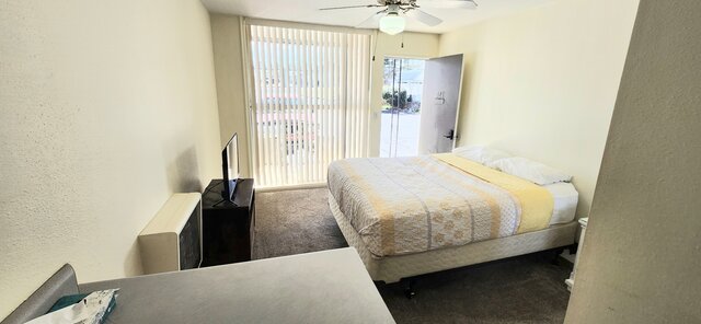 Image 1 for 106 1 Queen