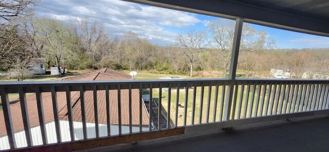 Image 4 for 202 1 Queen