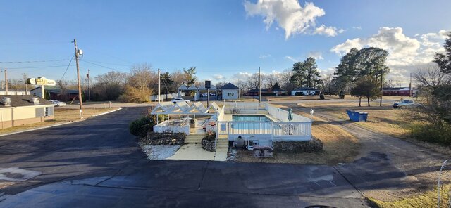 Image 10 for 102 1 bedroom 3 beds