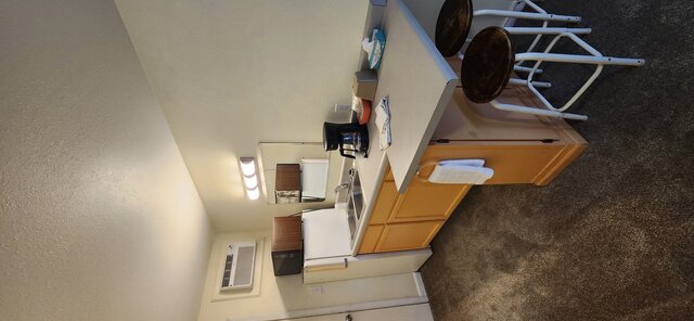 Image 10 for 207 1 Queen