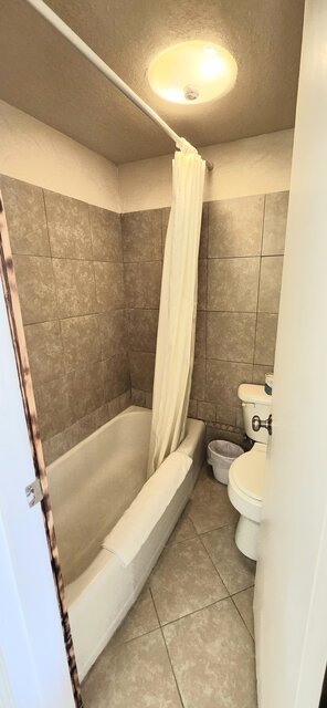 Image 2 for 105 2 Full Beds