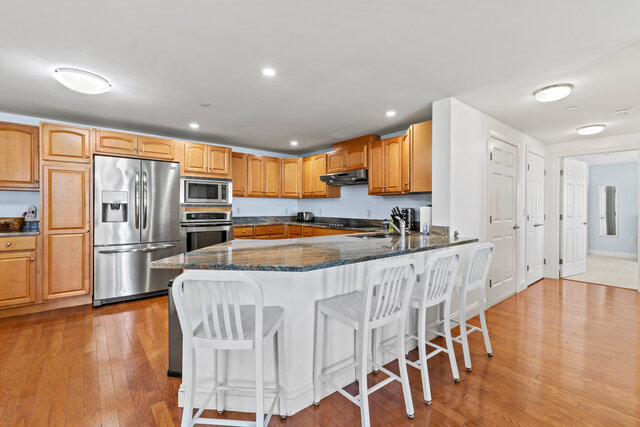 Image 4 for Grand Victorian #401