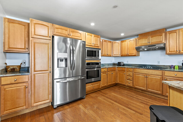 Image 2 for Grand Victorian #401