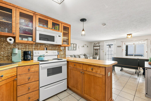 Image 5 for Grandview Unit 206