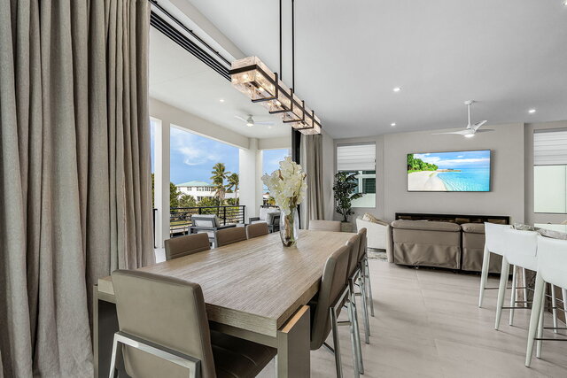 Image 8 for Oyster Cluster 201