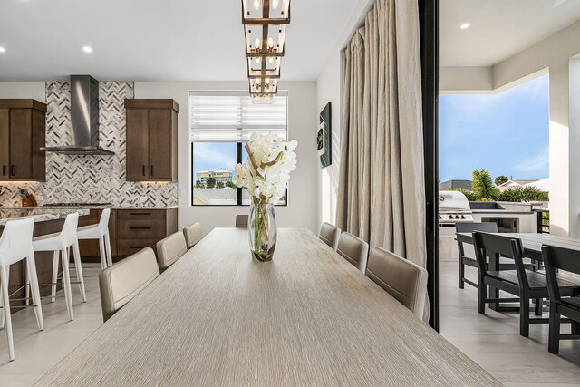 Image 7 for Oyster Cluster 201