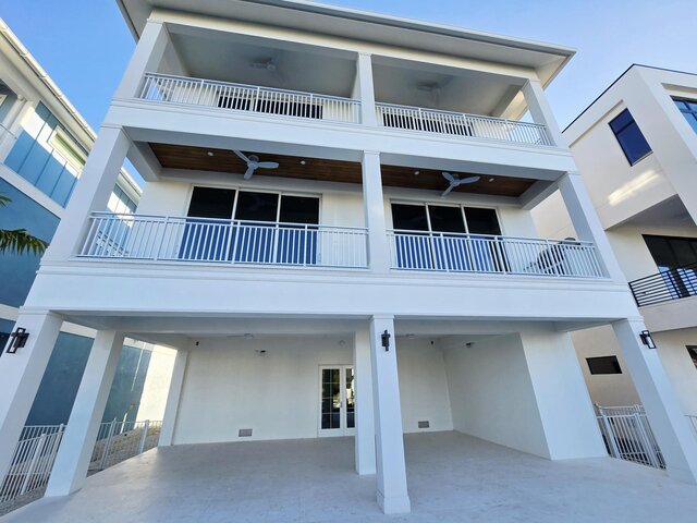 Image 11 for Turquois Turtle 205