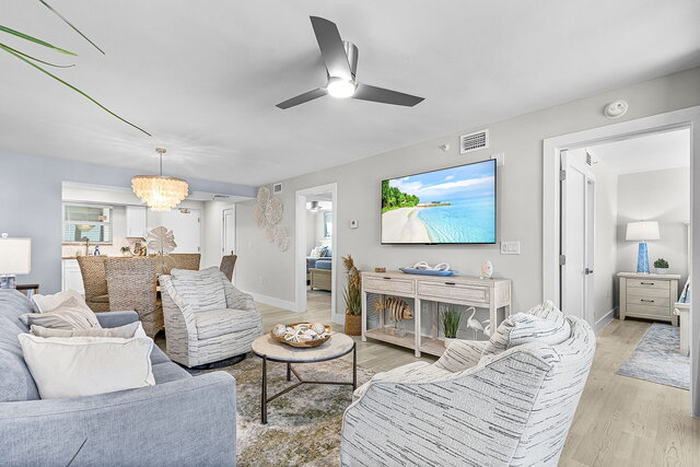 Image 6 for Ocean Glass 503