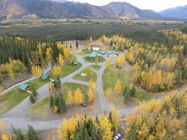 Image 6 for Entire property- Log Cabin Wilderness Lodge 11 ac