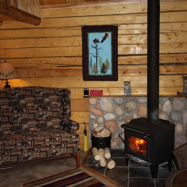 Image 4 for The Eagle's Nest Cabin