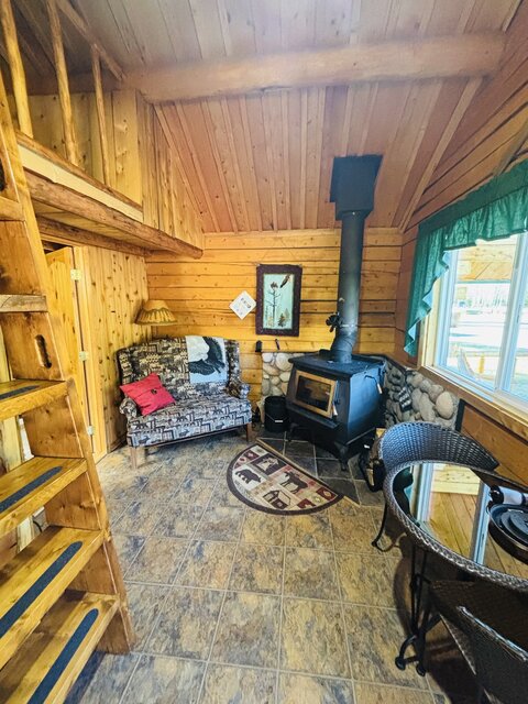 Image 2 for The Eagle's Nest Cabin
