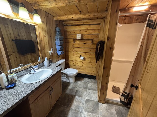 Image 7 for The Eagle's Nest Cabin