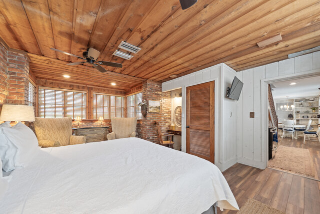 Image 22 for The Lorraine