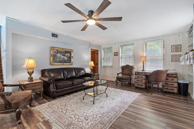 Image 5 for The Lorraine