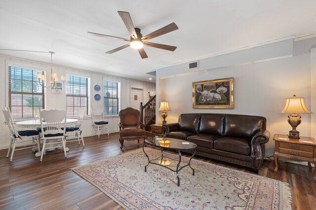 Image 14 for The Lorraine