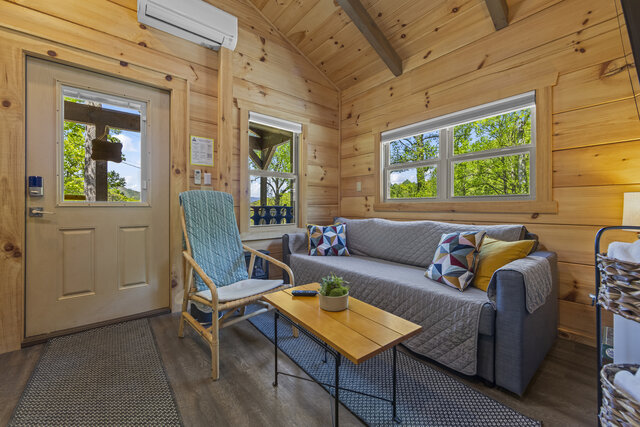 Image 3 for Mountain View Cabin Near Nantahala Outdoor Center