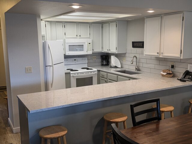 Image 5 for Sandcastle Condo 2 bedroom