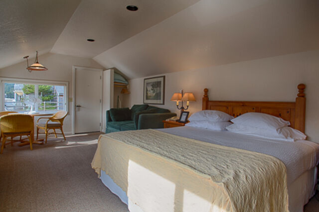 Image 2 for Southwind - Spray Studio