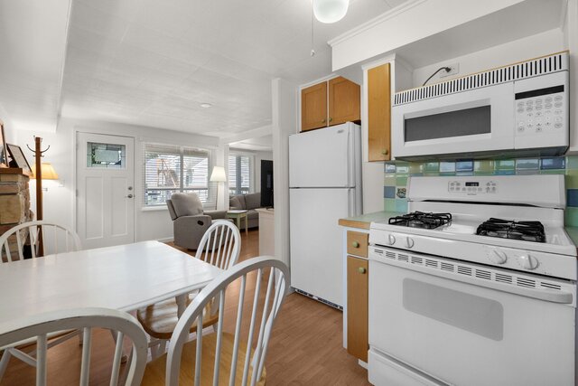 Image 3 for Larch Cove Cottage