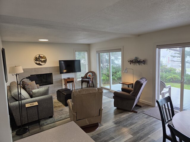 Image 8 for Sandcastle Condiminiums - Two Bedroom Suite