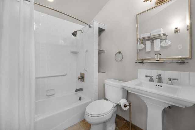 Image 7 for Flagship King Studio