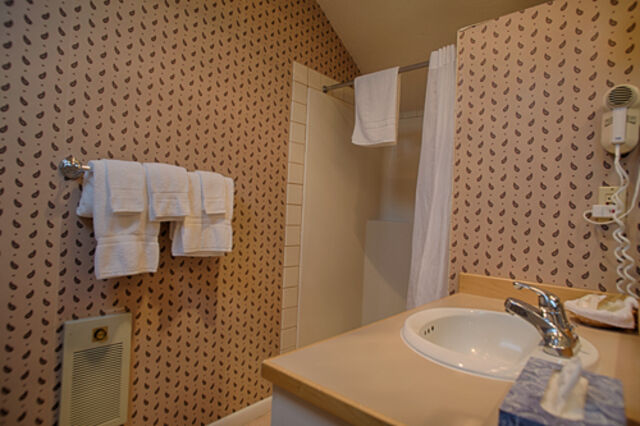 Image 4 for Southwind - Spray Studio