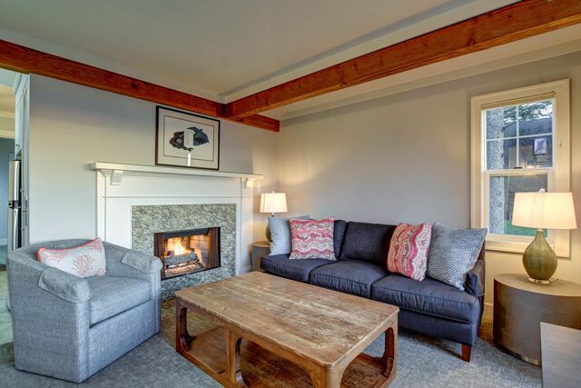 Image 2 for White Heron Victorian - One Bedroom Suite