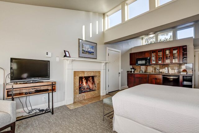 Image 2 for Flagship Junior Suite