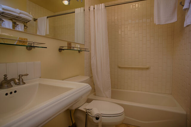 Image 4 for Flagship King Studio