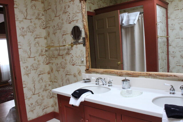 Image 4 for Meadow Look Room