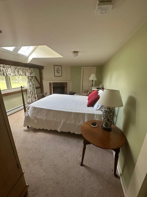Image 1 for West Room