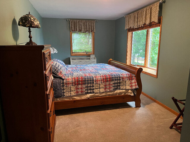 Image 1 for Waterfall Room