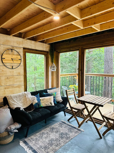 Image 9 for Waterfront Treehouse