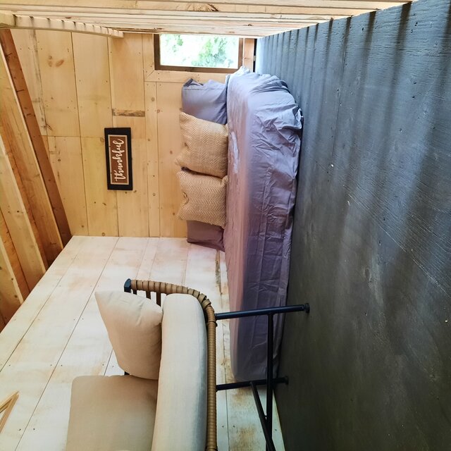 Image 10 for Dreamy Riverside Forest Villa