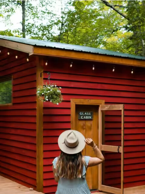 Image 3 for Unique Waterfront Glass Cabin