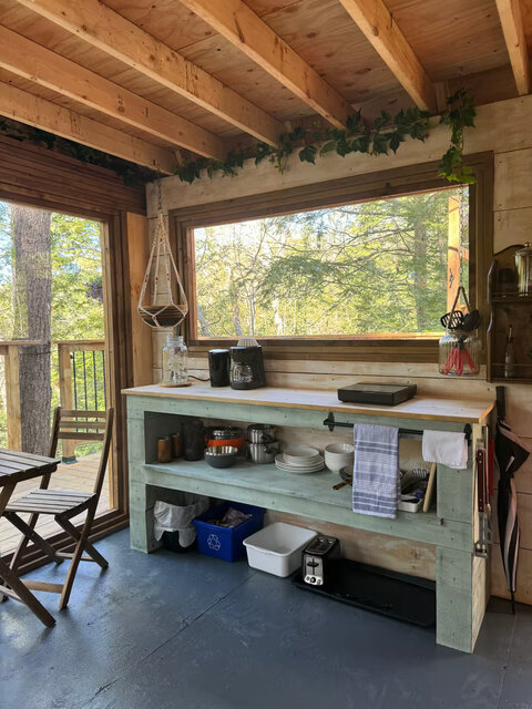 Image 13 for Waterfront Treehouse