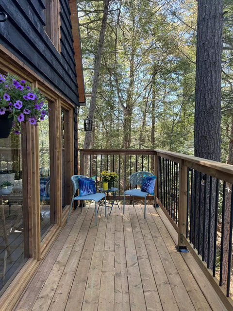 Image 6 for Waterfront Treehouse