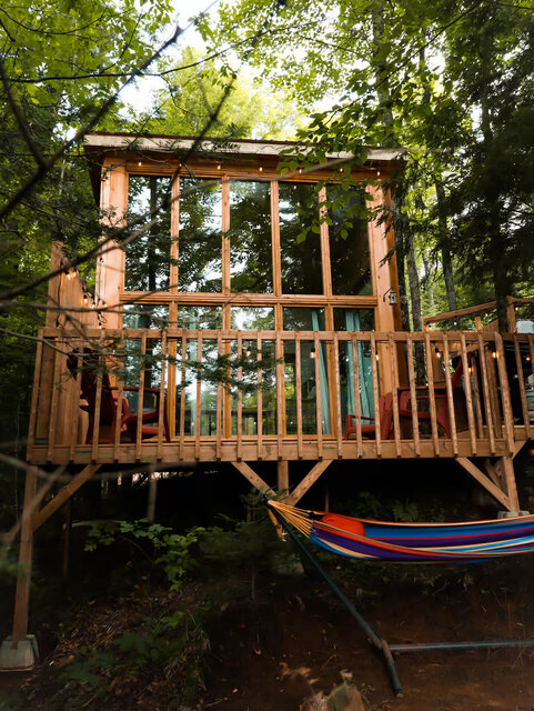 Image 1 for Unique Waterfront Glass Cabin