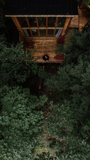 Image 4 for Unique Waterfront Glass Cabin